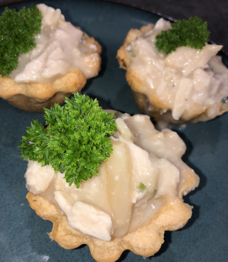 Fællesspisning med høns i asparges d 6/11-2026